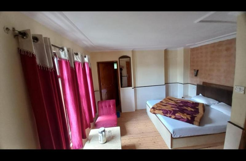 Hotel Harbans شيملا المظهر الخارجي الصورة