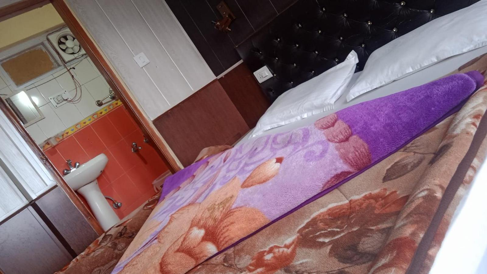 Hotel Harbans شيملا المظهر الخارجي الصورة